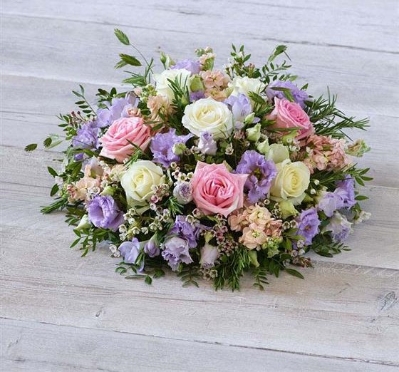 Pretty pastel posy